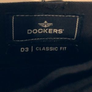 Dockers D3 Classic Fit Men's Dress Pants